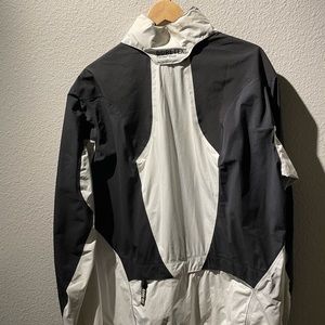 GORE Bicycle Jacket. Water and wind proof.